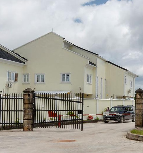 Houses in Beechwood